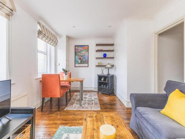 Property for rent in Cat Hill