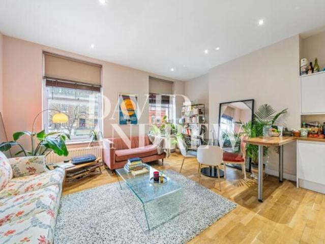 Flat for rent in Cat Hill