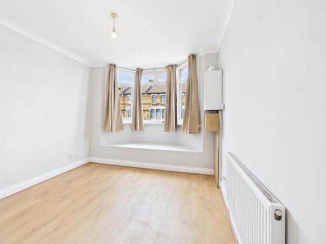 Flat for rent in Forest Gate, Greater London