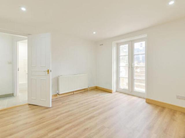 Flat for rent in Greater London