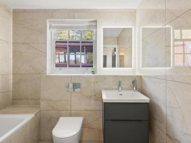 Flat for rent in Uxbridge, Greater London
