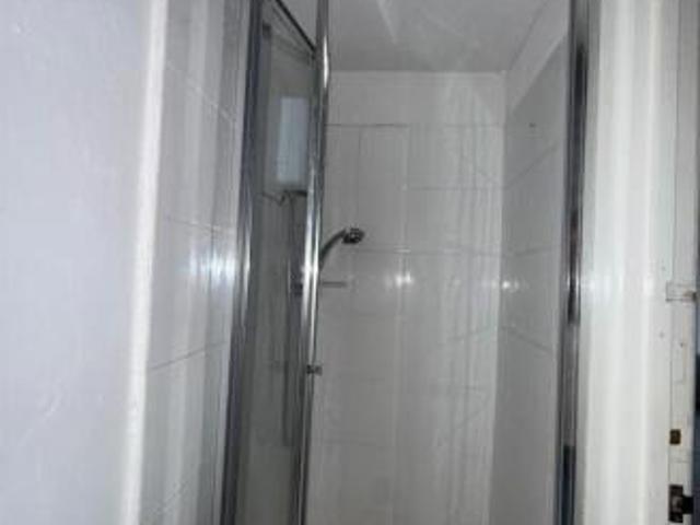Flat for rent in Lee Bank, Greater Manchester