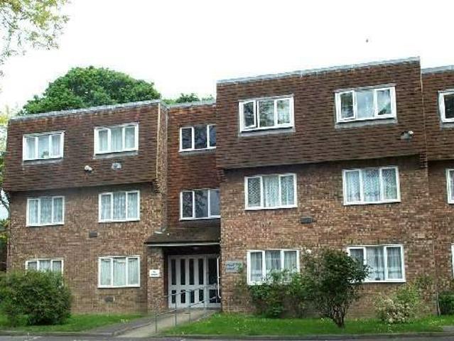House for rent in Lyons, Greater London