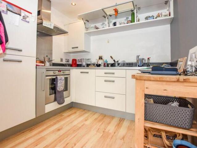 Flat for rent in City Centre, Georgia