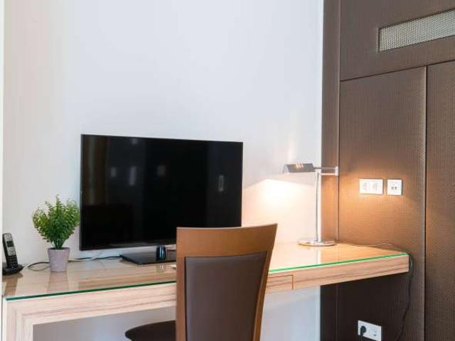 Apartment mieten in Josefstadt, Wien