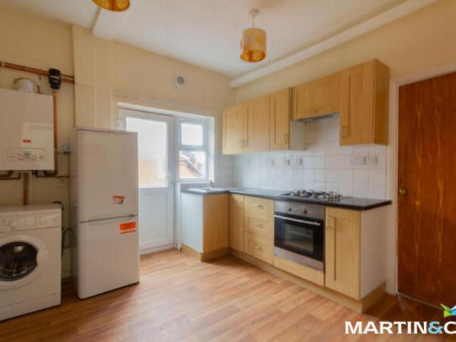 Flat for rent in Wake Green, West Midlands