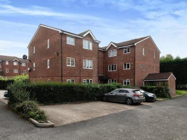 House for rent in Lyons, Greater London
