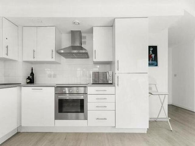 House for rent in Lyons, Greater London