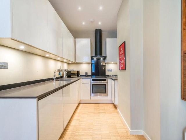 Flat for rent in Soho