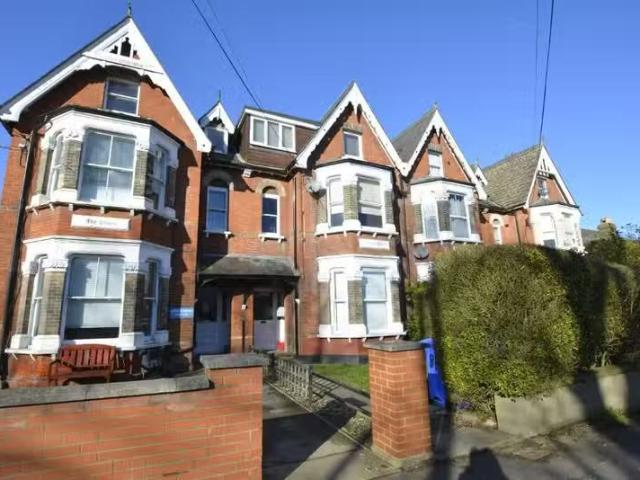 House for rent in The Galleries, Navestock Side