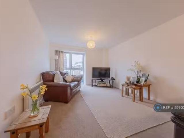 House for rent in Green Close, Warwickshire