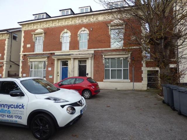 Flat for rent in Solihull