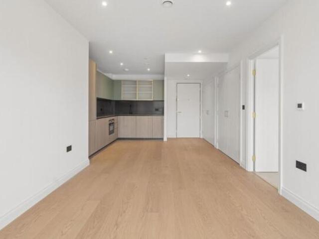 Flat for rent in Cat Hill