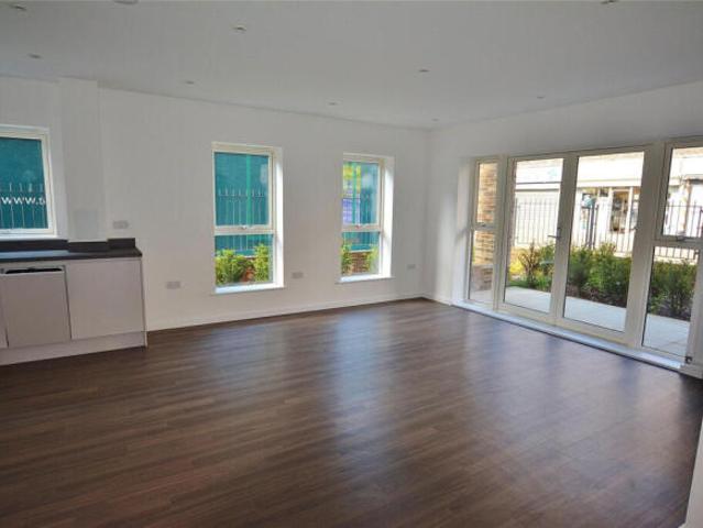Flat for rent in North Watford, Hertfordshire