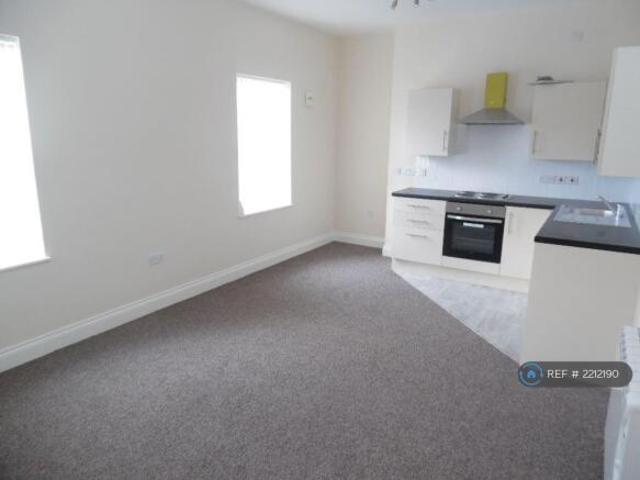 Flat for rent in Northampton, Northamptonshire
