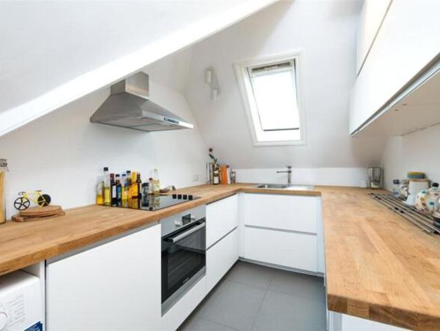 Flat for rent in Chiswick, Greater London