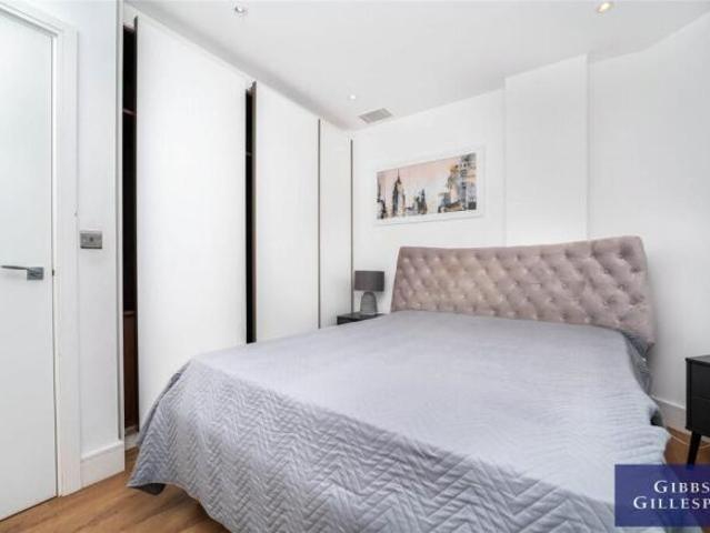 Flat for rent in Cat Hill
