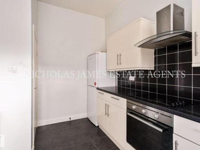 Flat for rent in Cat Hill