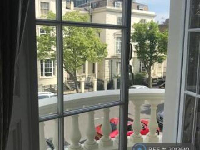 Flat for rent in Cat Hill