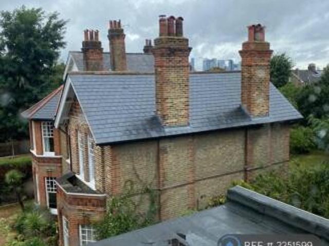 Flat for rent in Cat Hill