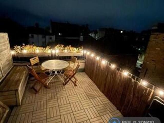 Flat for rent in Cat Hill