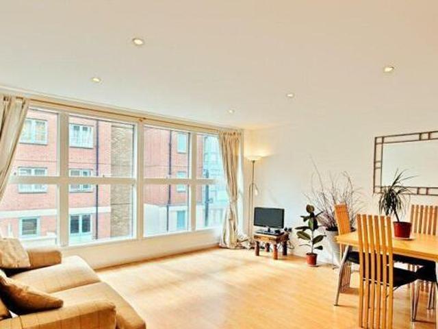 House for rent in Bishopsgate Without, Lyons