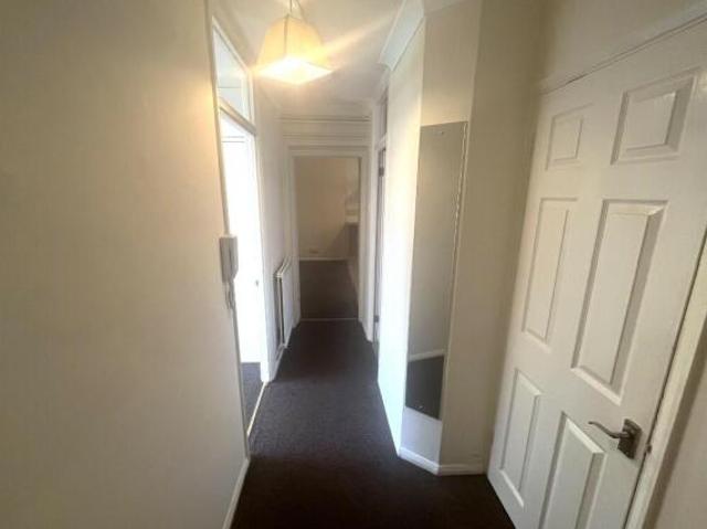 Flat for rent in Luton, England