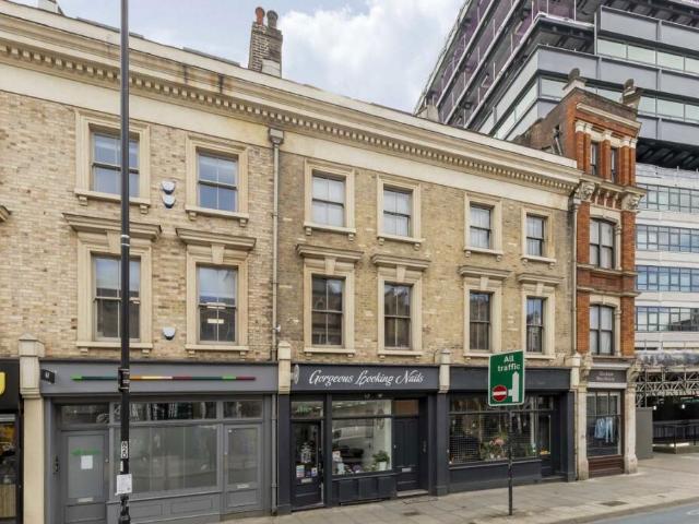 Flat for rent in Aldgate