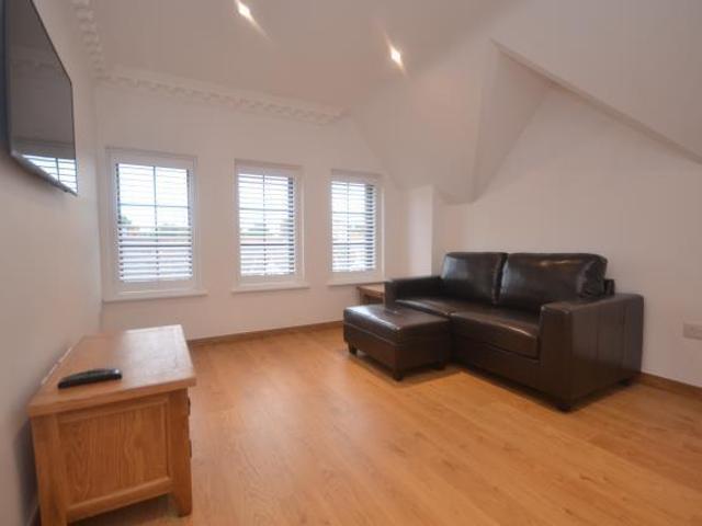 Flat for rent in Reading