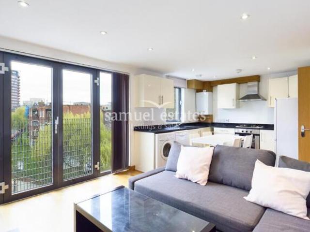 Flat for rent in Cat Hill