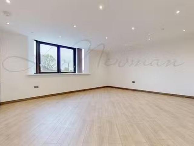 House for rent in Bickley, Widmore
