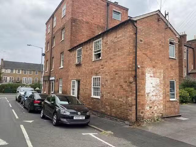 House for rent in Sydenham, Green Close