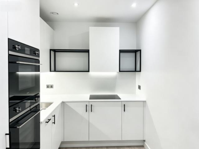 Flat for rent in Cat Hill