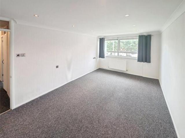 Flat for rent in Georgia, Greater Manchester