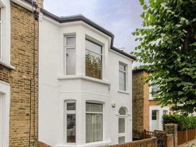 House for rent in Lyons, Greater London