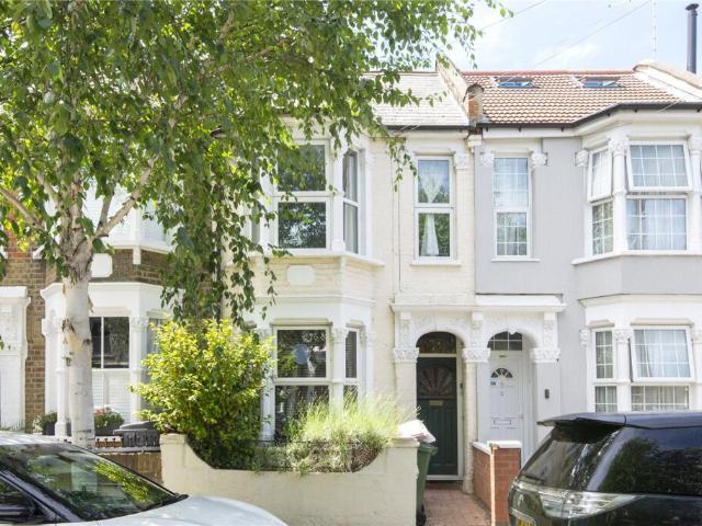 Flat for rent in Walthamstow