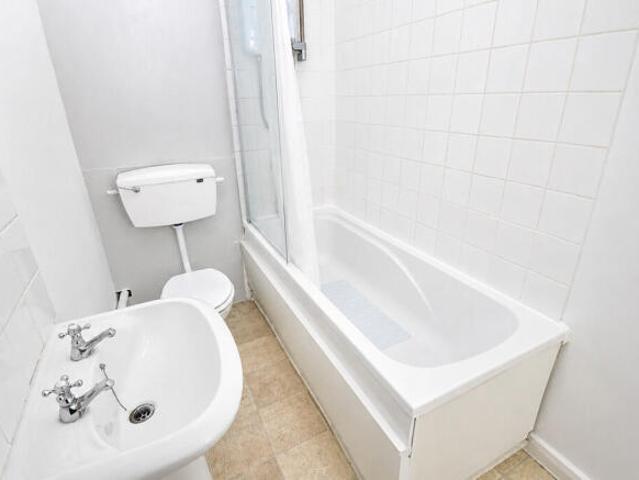Flat for rent in Woolwich, Greater London