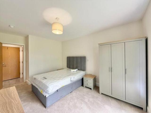 Flat for rent in Bridge, The Bridge