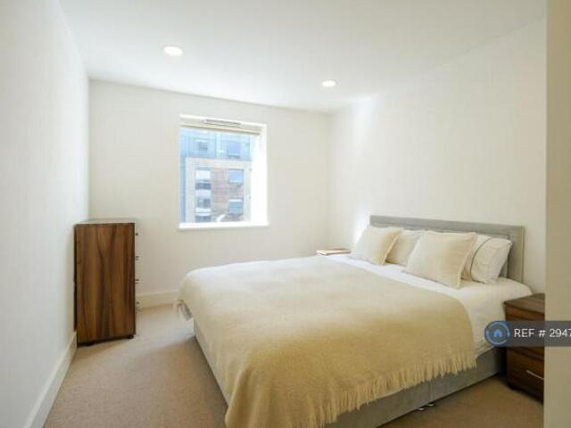 Flat for rent in Cat Hill