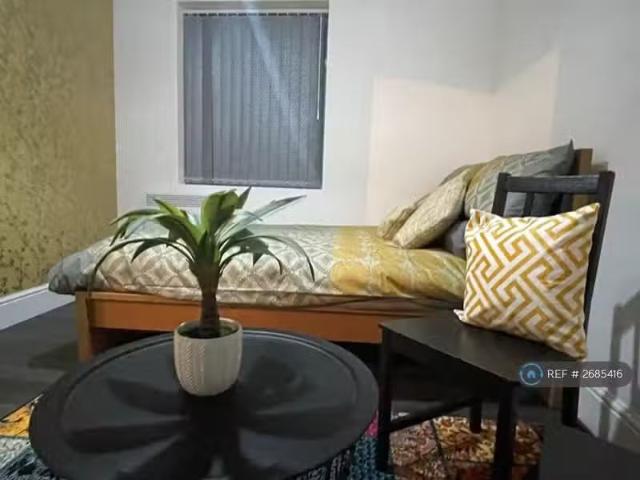 House for rent in Radford, West Midlands