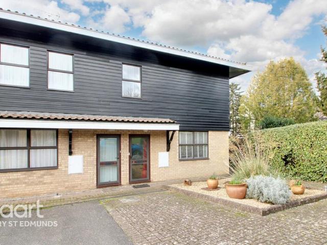 Flat for sale in Fornham St Martin, Chedburgh