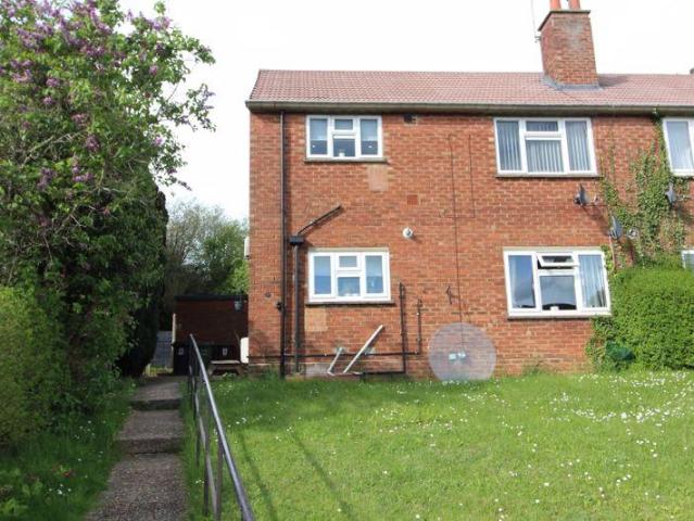 Flat for sale in Five Acres, Hertfordshire