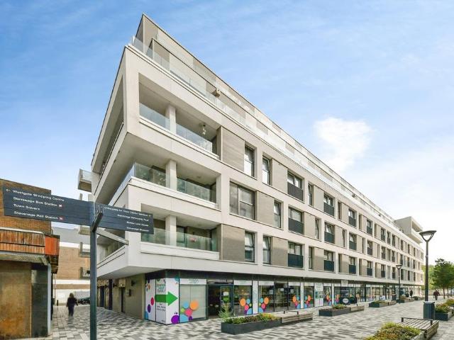 Flat for sale in Old Town, Shephall