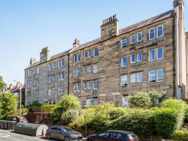 Flat for sale in Comiston, Scotland