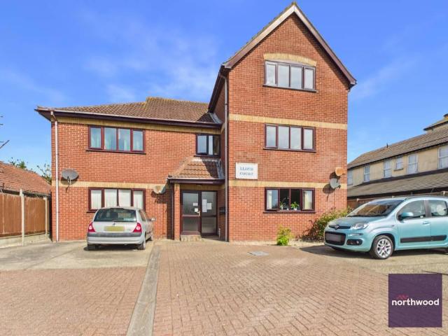 Flat for sale in Mablethorpe and Sutton, Belleau