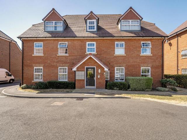 Flat for sale in Fareham, Hampshire