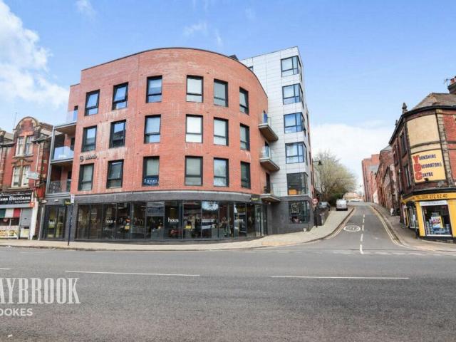 Flat for sale in City Centre, South Yorkshire