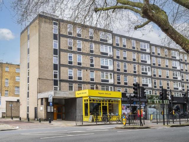 Flat for sale in Fitzrovia, Greater London