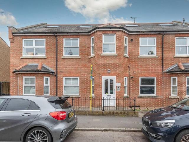 Flat for sale in Holywell Estate, North Watford