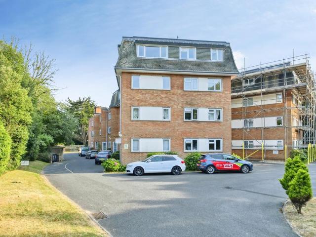 Flat for sale in Springbourne, Bournemouth
